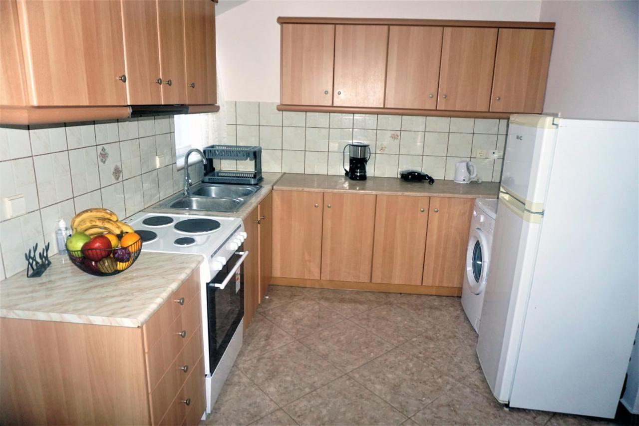 Lasithiotakis Apartments Poros  Luaran gambar