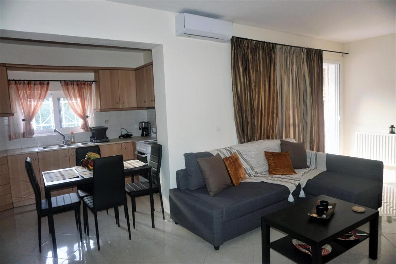 Lasithiotakis Apartments Poros  Luaran gambar